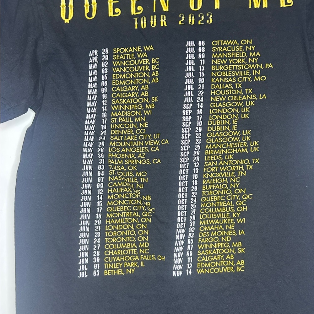 Shania Twain Queen of Me 2023 Tour Graphic Tshirt - Picture 5 of 6